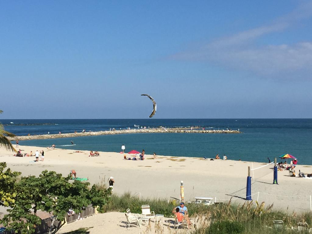 Rhumcay Beach Resort And Grille Fort Pierce Esterno foto