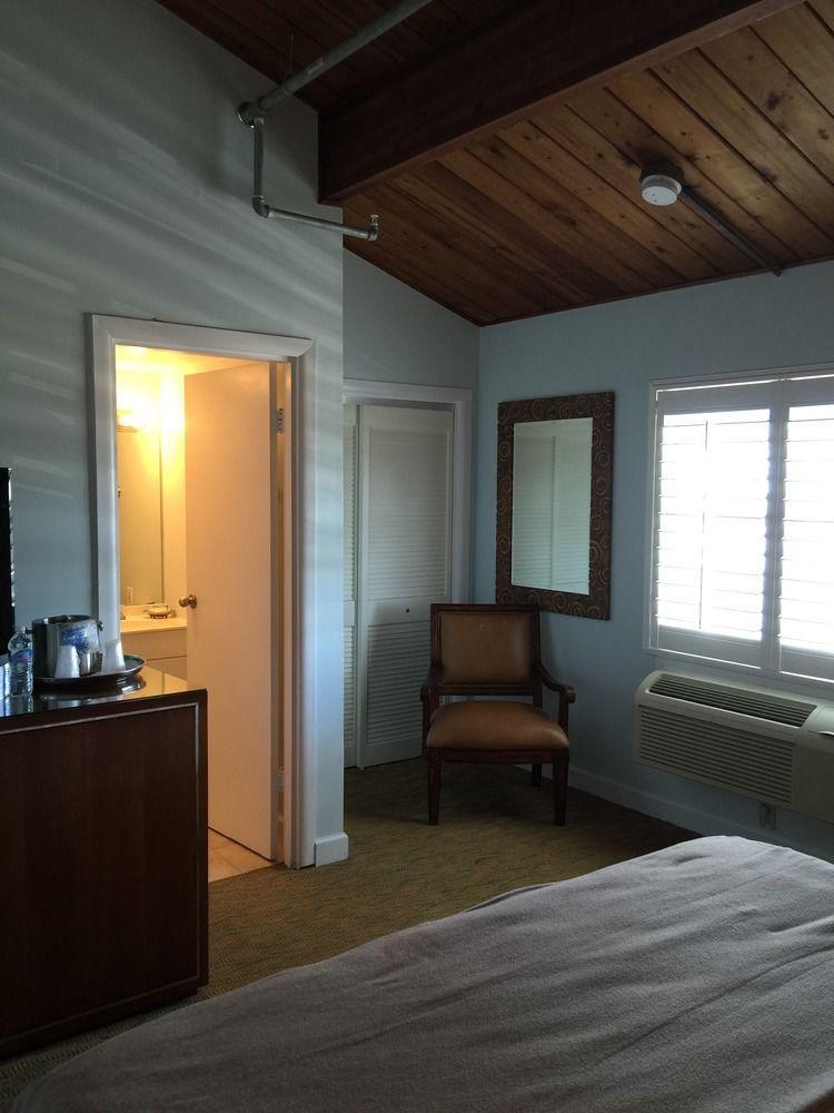 Rhumcay Beach Resort And Grille Fort Pierce Esterno foto
