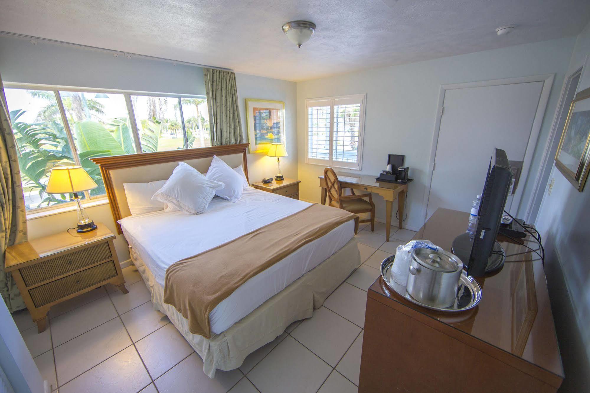 Rhumcay Beach Resort And Grille Fort Pierce Esterno foto
