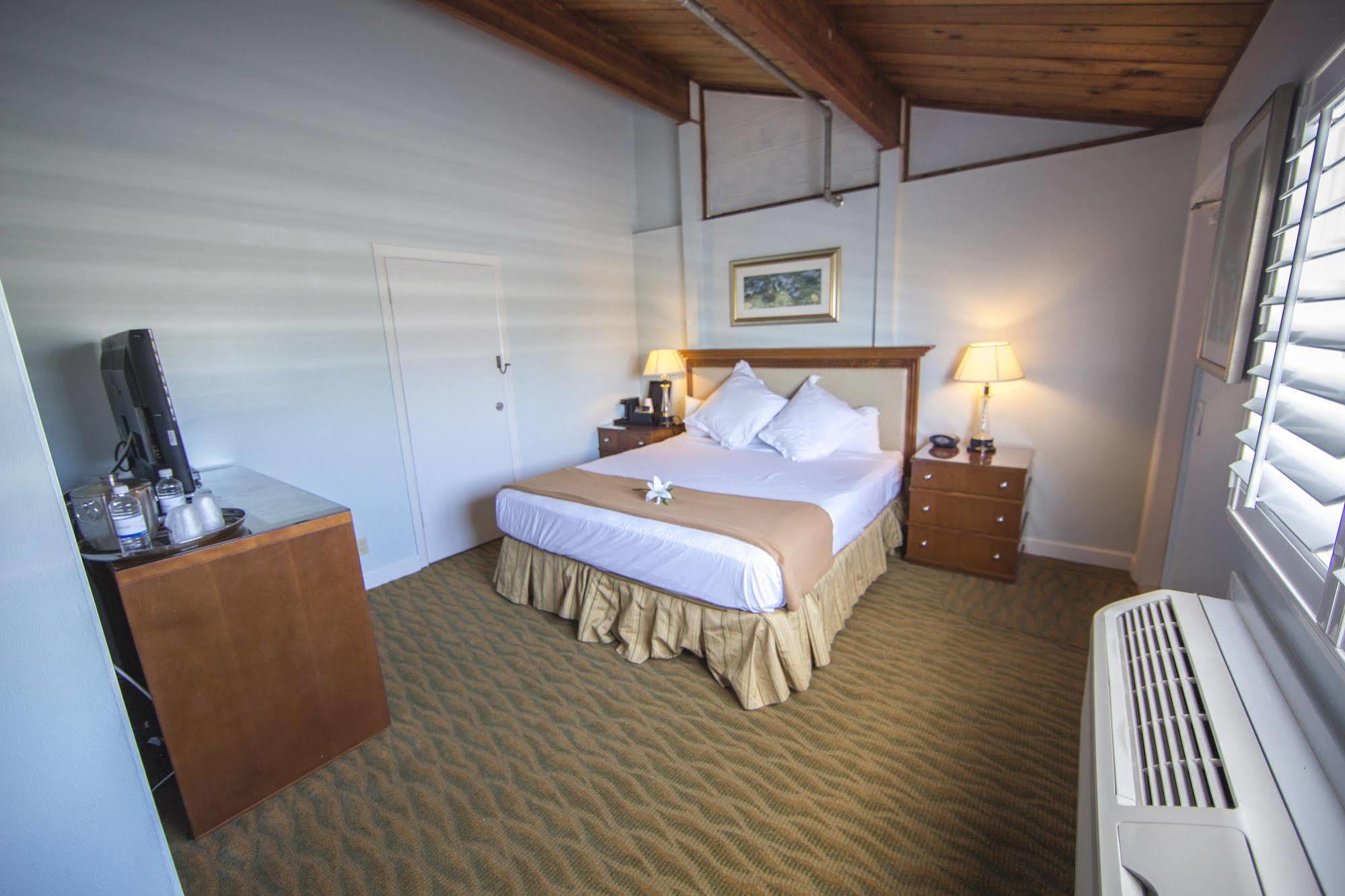 Rhumcay Beach Resort And Grille Fort Pierce Esterno foto
